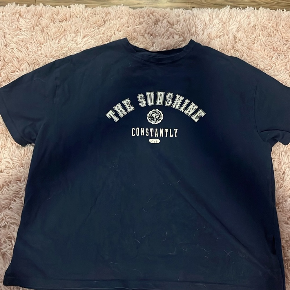 Medium blue the sunshine constantly t shirt
